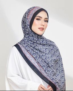 (Category: ) located in . Submitted by nurlainaa (Listing ID 1257700131, Image 1). Description: .