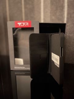 Tumi IPhone 6.1 Leather Case