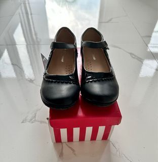 Unused / New Mary Jane Kids Girls School Shoes