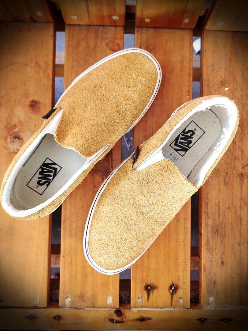 Hairy suede classic slip on vans top