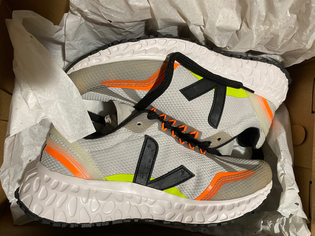 veja running shoes