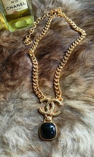 Vintage chanel necklace from japan
