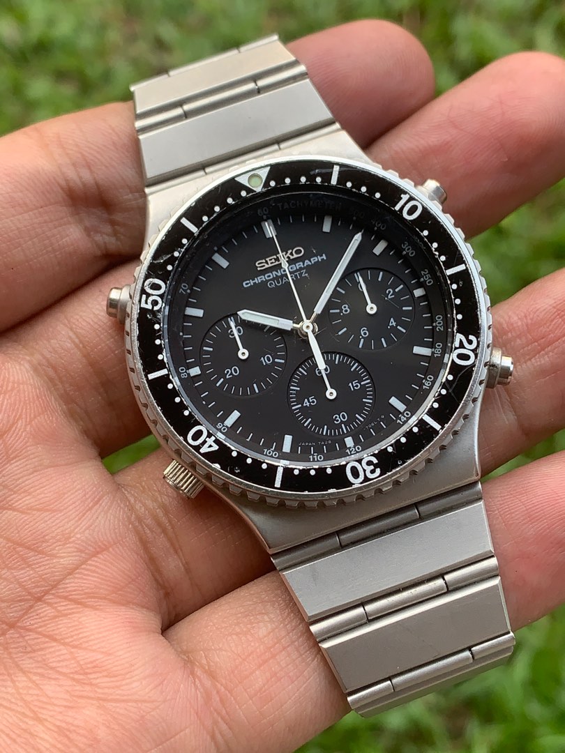 Vintage Seiko Chronograph 7A28 7040 Men s Fashion Watches