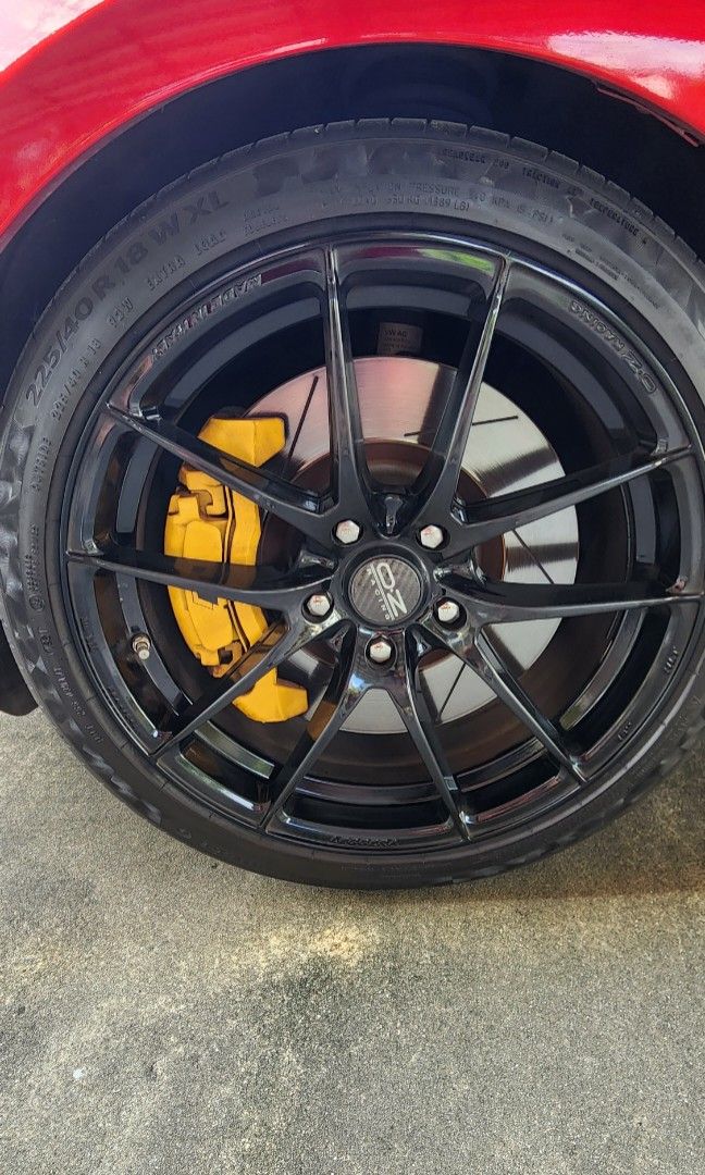 Volkswagen Golf R brake kit, Car Accessories, Tyres & Rims on Carousell