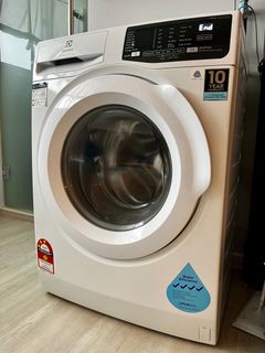 (Category: ) located in . Submitted by zijun85 (Listing ID 1257809719, Image 1). Description: .