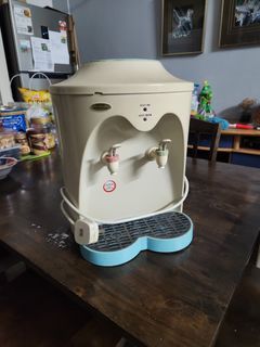 Water Dispenser