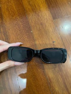 Women’s Rectangle sunglasses