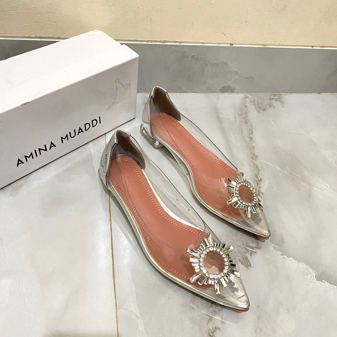 Amina Muaddi, Fesyen Wanita, Sepatu di Carousell