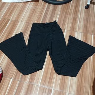 (Category: ) located in . Submitted by yourfits (Listing ID 1257826178, Image 1). Description: .