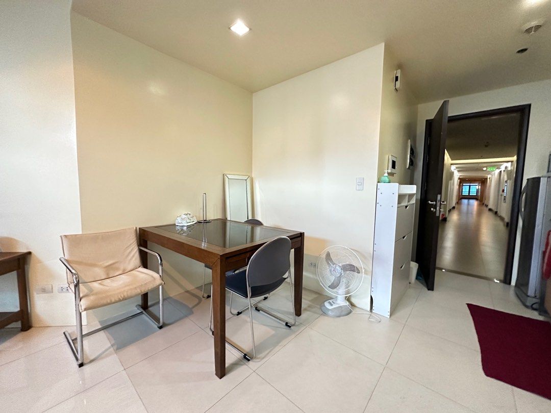 1 bedroom Fully-Furnished (Category: Apartments & Condos) located in Manila. Submitted by cjmb_realty (Listing ID 1259319600, Image 3). Description: Condo For Rent/Sale Ready for accupancy condo unit 1 Bedroom Fully- Furnished Legrand Tower 3, Eastwood City 18th floor 1 year contract Monthly -(PHP32,000) only inclusive association dues Terms of payment: 2 months security deposit and 1 month advance rent and post dated checks (standard payment) 2v
