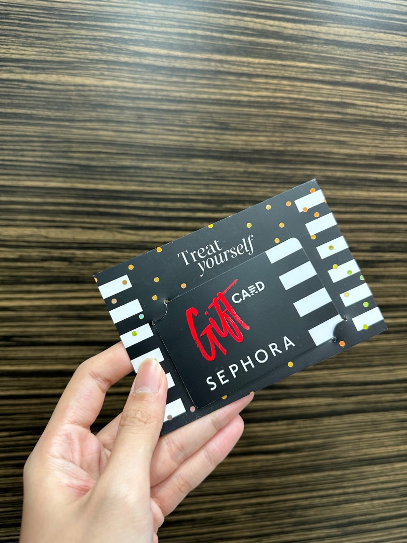 200 Sephora Gift Card, Tickets & Vouchers, Store Credits on Carousell