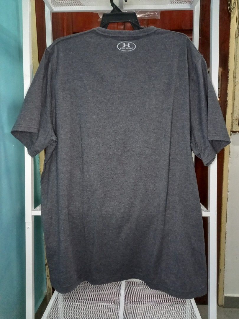 Under armor loose heatgear shirt hotsell