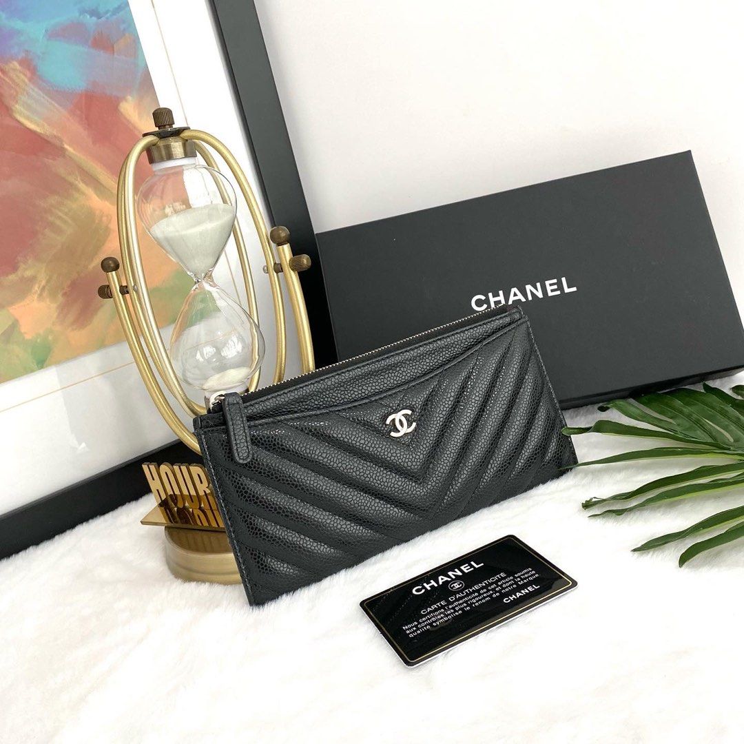 💯% Authentic Chanel Black Caviar Chevron Zip Wallet in SHW