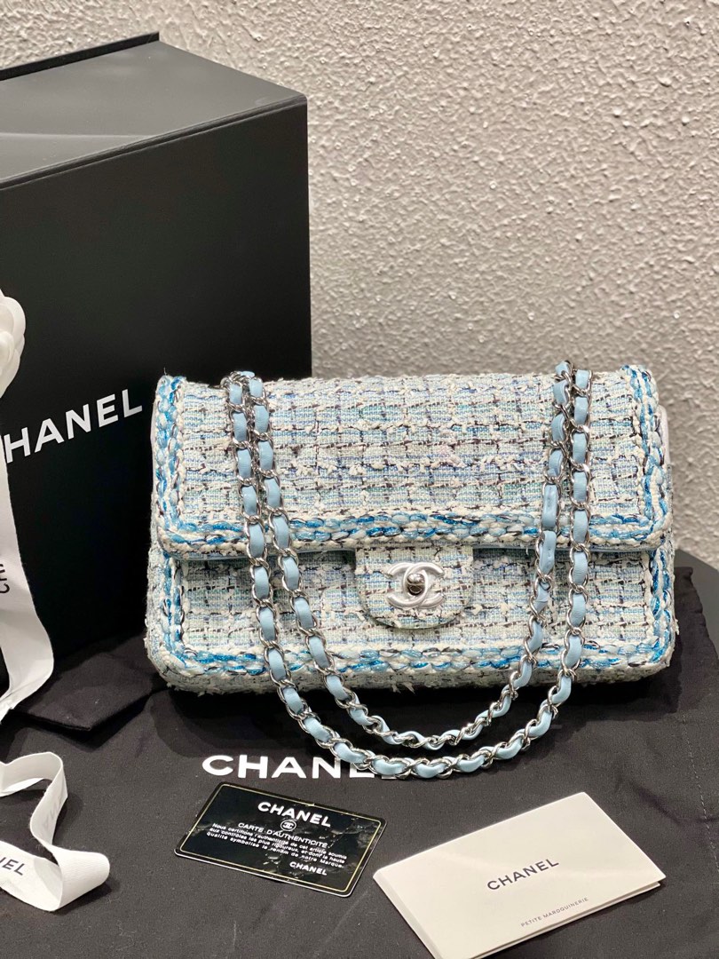 💯 Authentic Chanel Medium classic Flap Bag CF Tweed