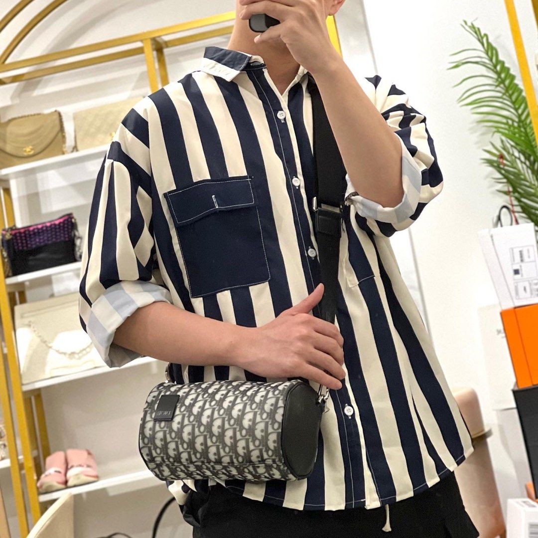 Roller dior store