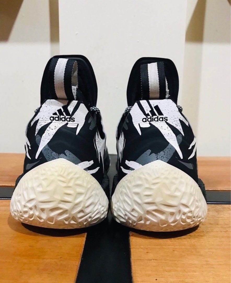 ADIDAS JAMES HARDEN VOL.2 TRAFFIC JAM Fesyen Pria Sepatu