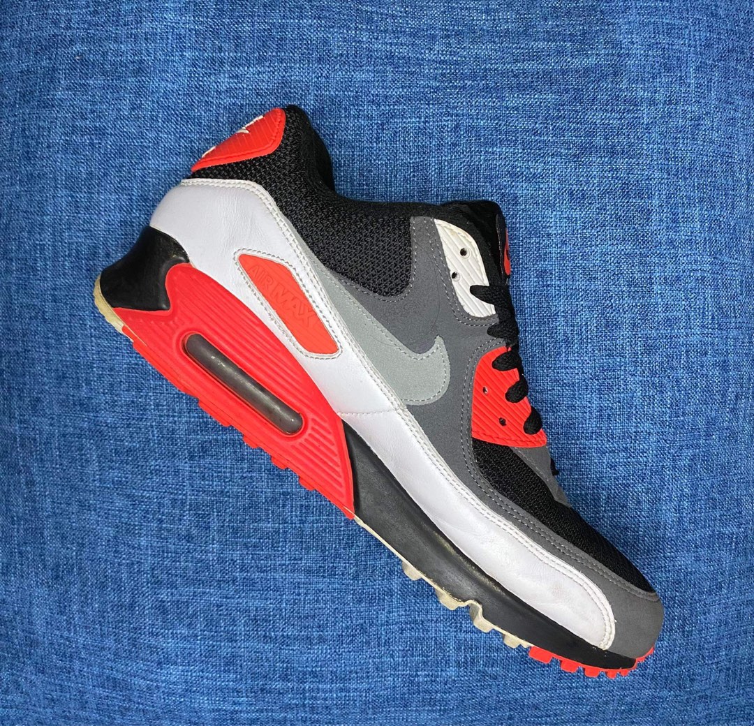 Air max 90 clearance reverse infrared on feet