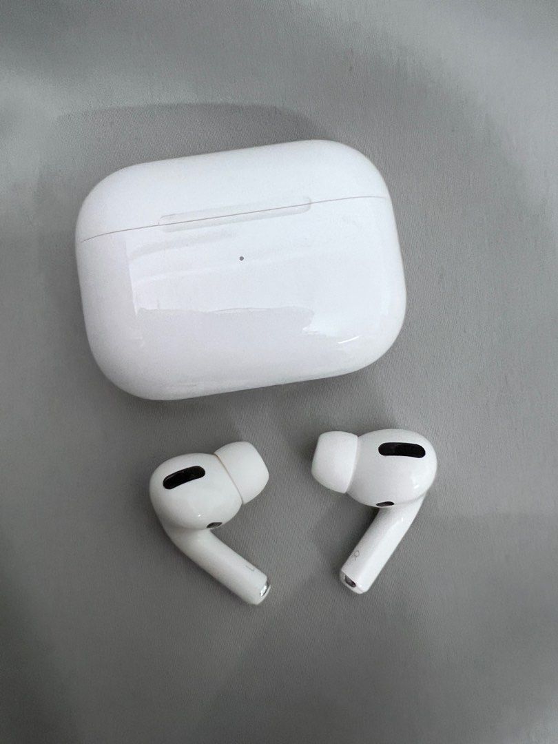 Apple Airpods Pro Generation 1, Audio, Earphones on Carousell