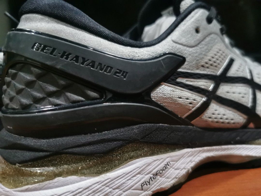 Asics kayano 24 mens sale new arrivals