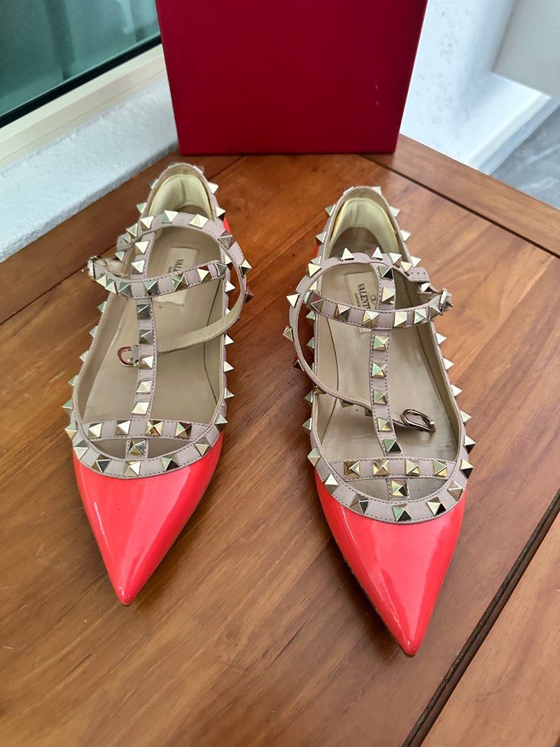 Caged flat shoes discount
