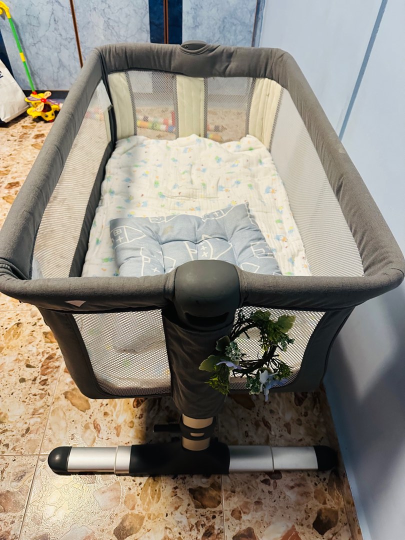 Baby Cot, Babies & Kids, Baby Nursery & Kids Furniture, Cots & Cribs on