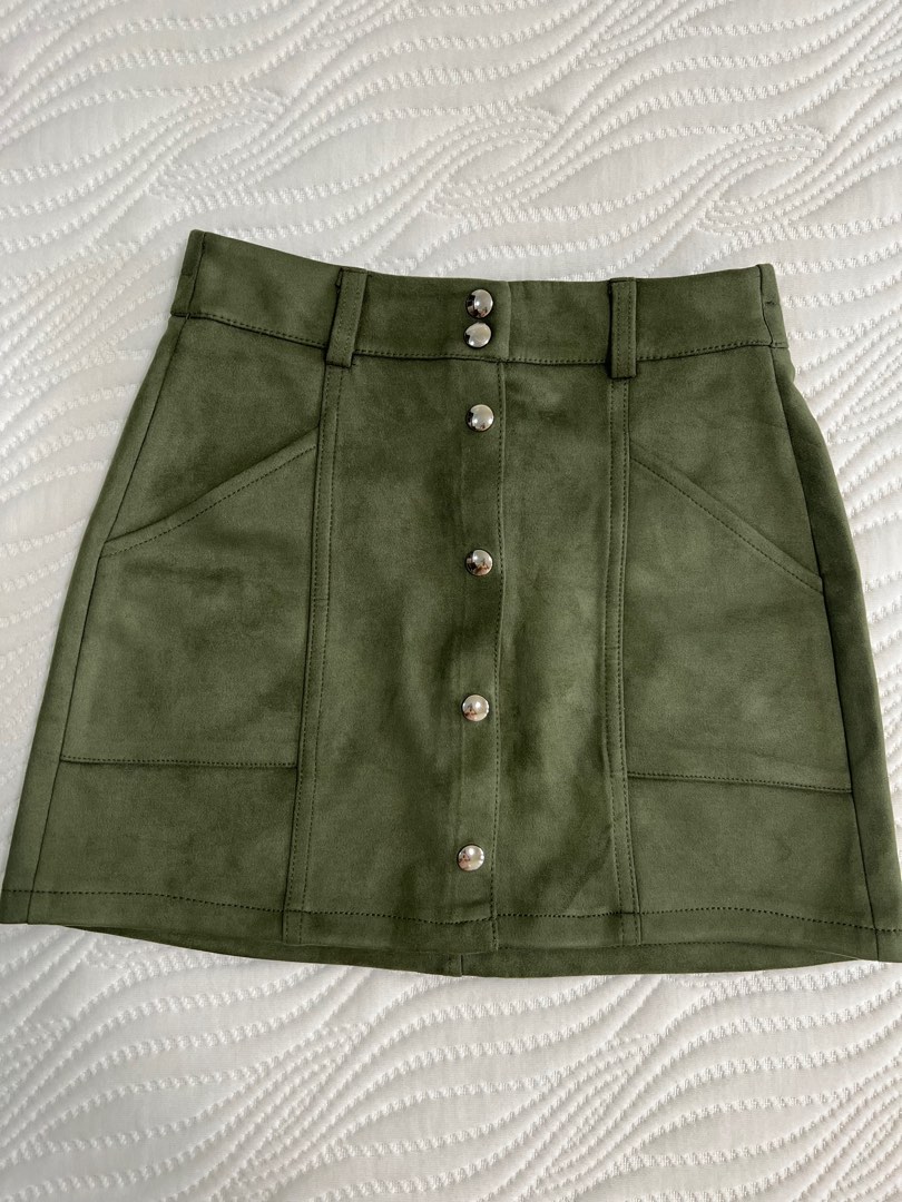 Bershka Army Green Skirt, Women's Fashion, Bottoms, Skirts on Carousell