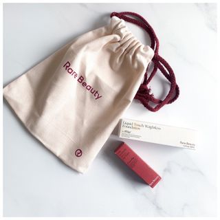 Glossier Beauty Bag Holiday 2021 Colourway - ReallyRee