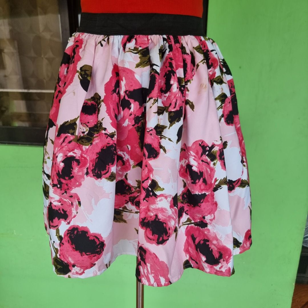Puffy floral skirt store