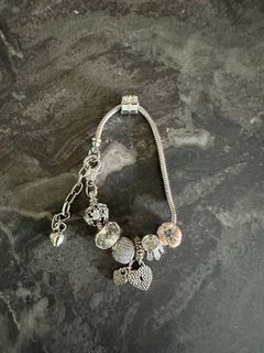 LV Floragram Bracelet S00 - Fashion Jewellery