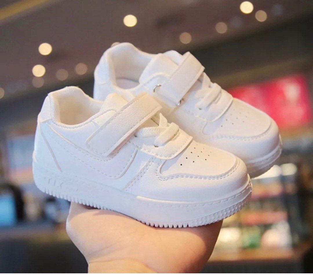 Girls infant school discount shoes