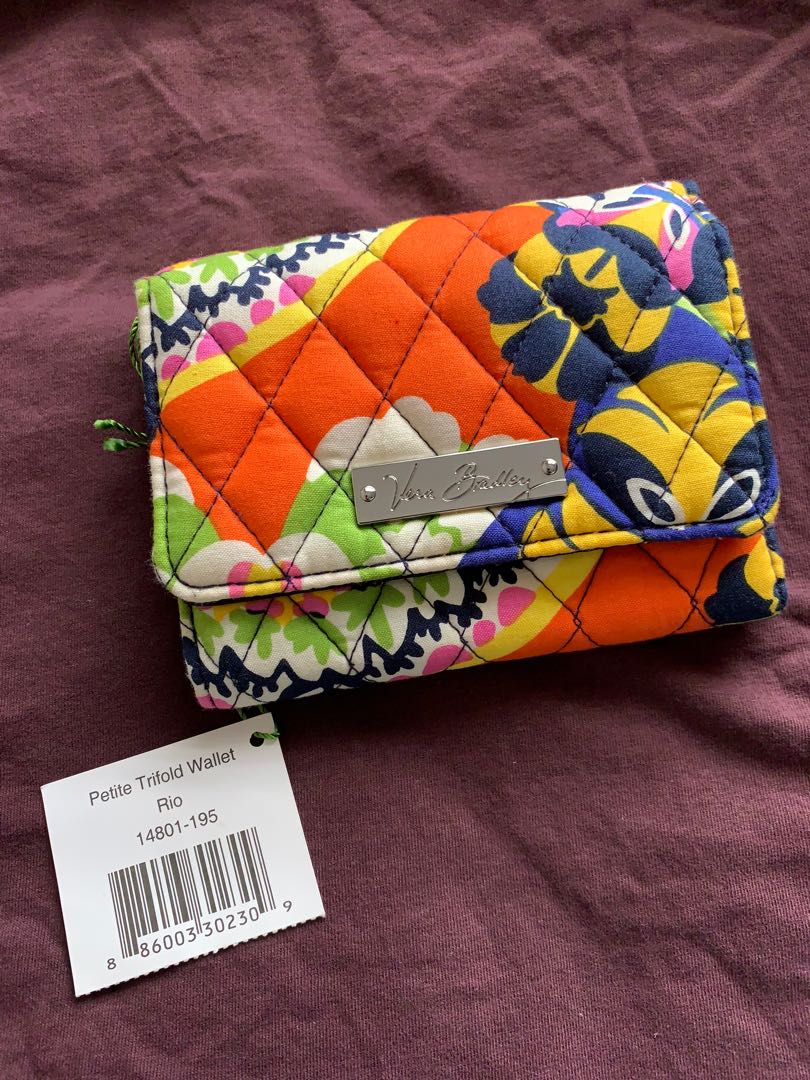 Brand new Vera Bradley wallet, Women's Fashion, Bags & Wallets, Purses ...
