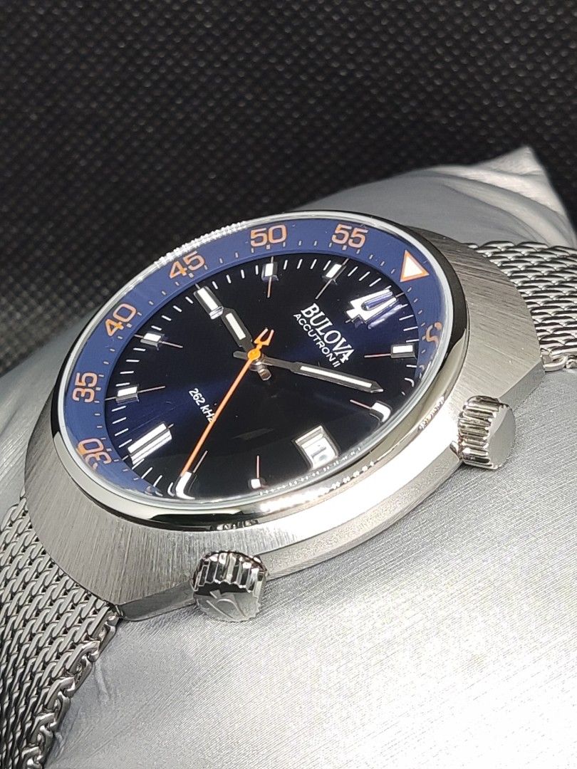 Bulova Lobster Accutron II Precisionist 262 KHz 96B232 For 45 OFF