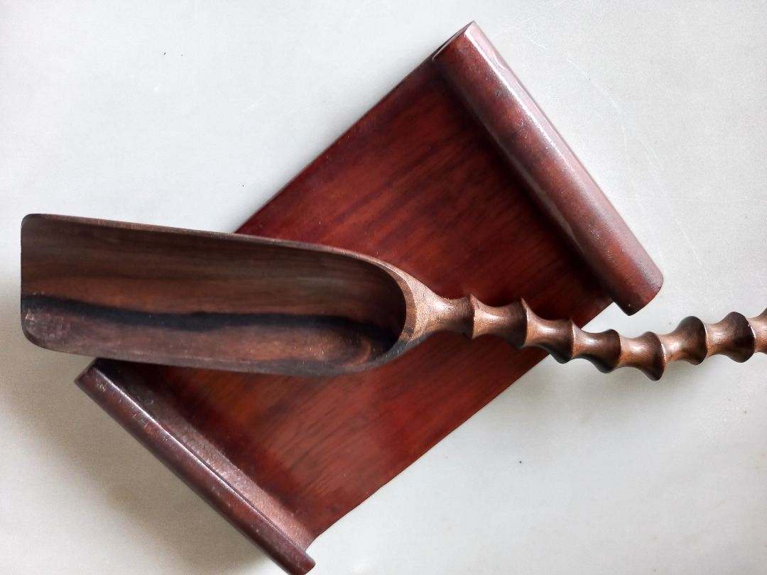 Chinese Tea Brewing utensils : Ebony wood Chinese Tea Leaves scoop ...