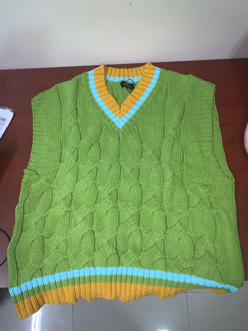 CIDER Apple Green Sweater Vest, Women's Fashion, Coats, Jackets and