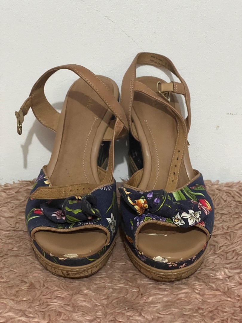 Clarks amelia wedge new arrivals