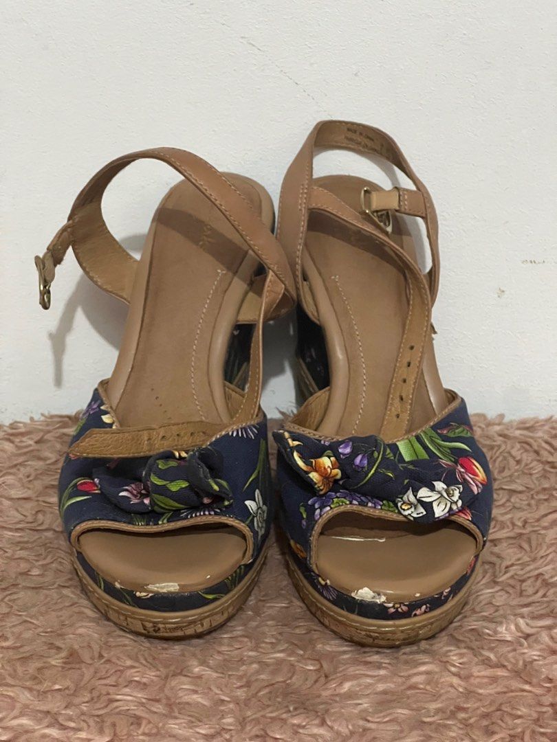 Clarks Amelia Wedge Women s Fashion Footwear Wedges on Carousell