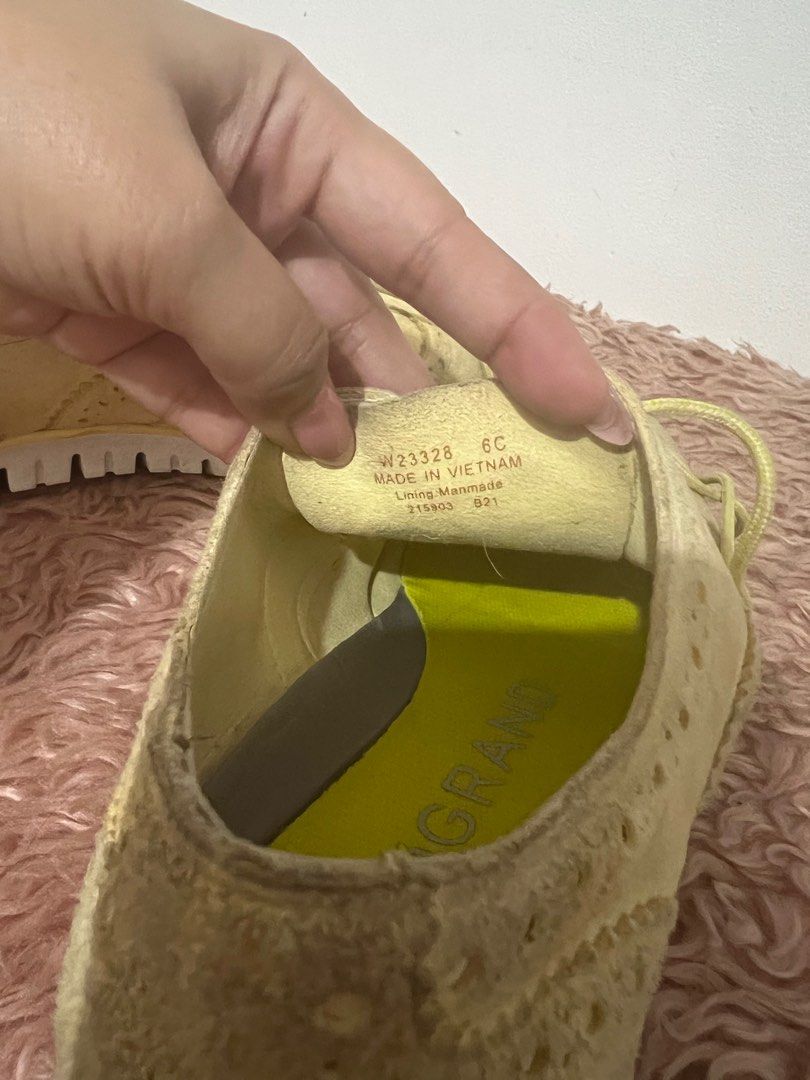 Cole Haan Zerogrand Wing Oxford (Category: Flats & Sandals) located in Pasay City. Submitted by keepitluxe (Listing ID 1259293705, Image 3). Description: ⚠️ Needs cleaning of the suede but overall good condition ⚠️ Bought at 8k in CH Glorietta, if you know you know ⚠️ Color: Pale Banana Paintline - wala na ganito ⚠️ No low ballers ⚠️Strictly NO CANCELLATION of order. ⚠️ No rush orders/ shipping ⚠️ Shipping fee will be shouldered by the buyer. ⚠️ 