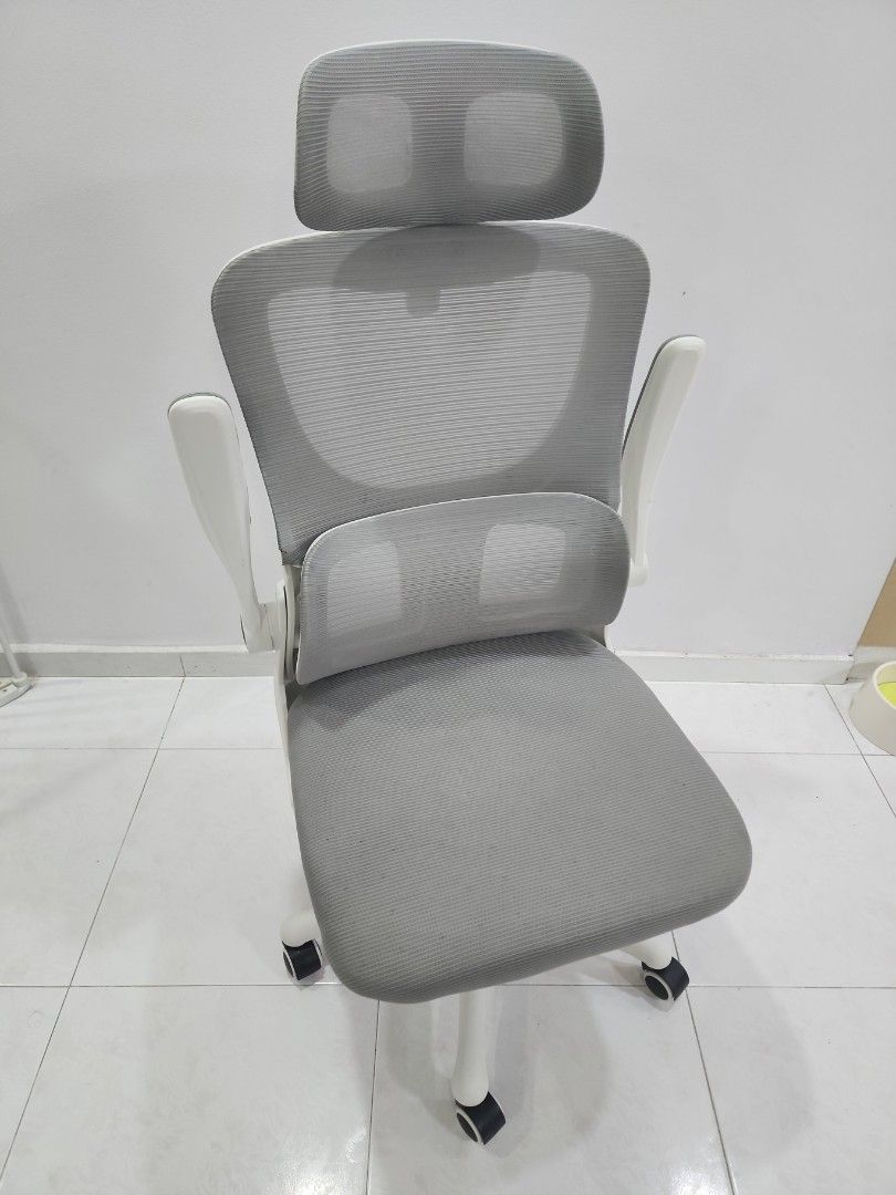 Computer Chair, Furniture & Home Living, Furniture, Chairs on Carousell