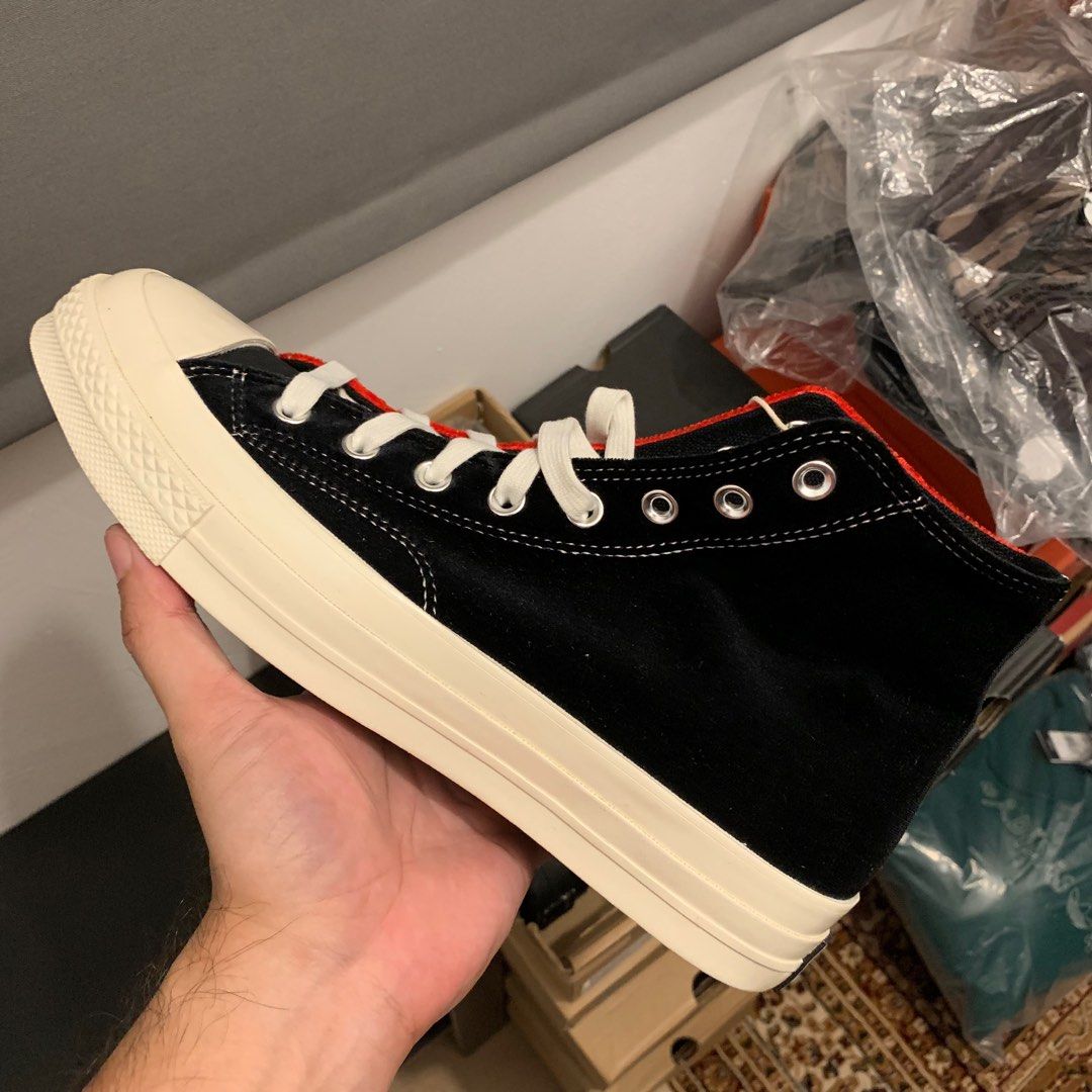Converse off sales white two tone