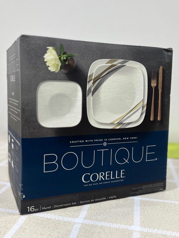 Corelle 16 piece Dinner ware set Furniture Home Living
