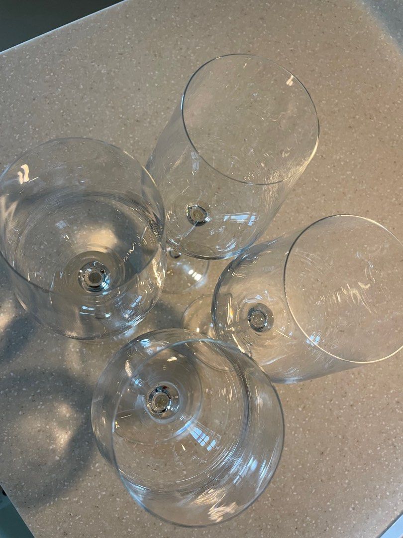 x4 Crate & Barrel Wine Glasses & x4 Crate & Barrel Tall Glasses
