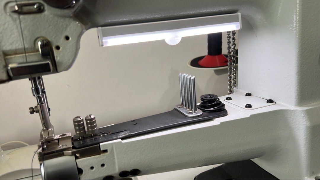 Cylinder Sewing machine, Everything Else on Carousell