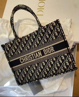 Samorga - perfect bag organizer - Dior's Christmas Packaging