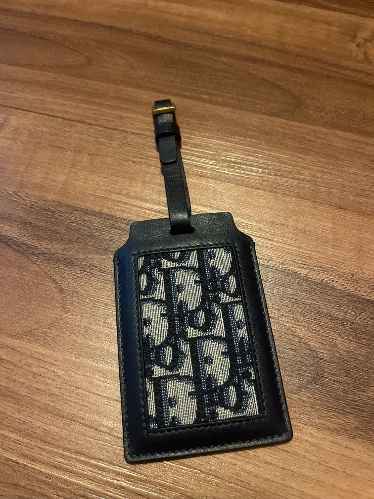 dior luggage tag