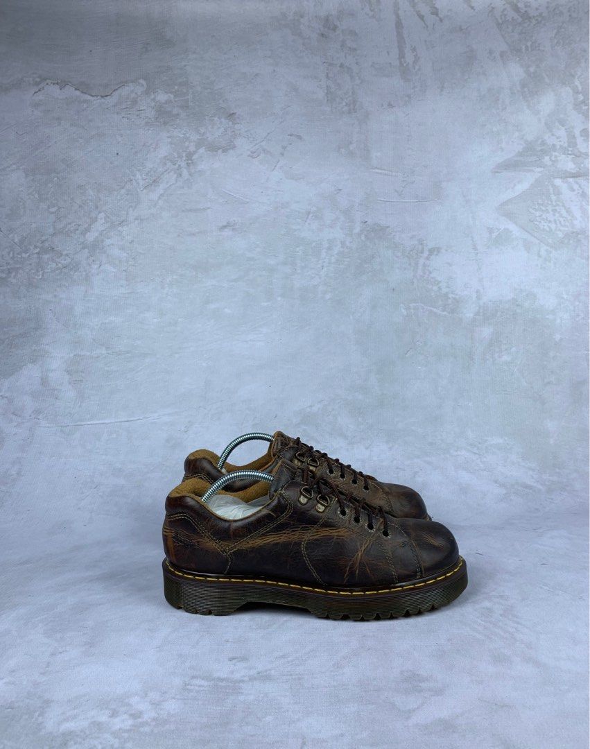 Dr Martens 10940 Fesyen Pria Sepatu Sepatu Boot di Carousell