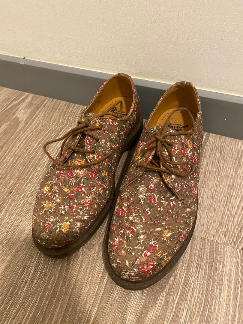 Brown floral sale doc martens