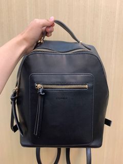 ESPRIT｜Leather Backpack in black 黑色後背包