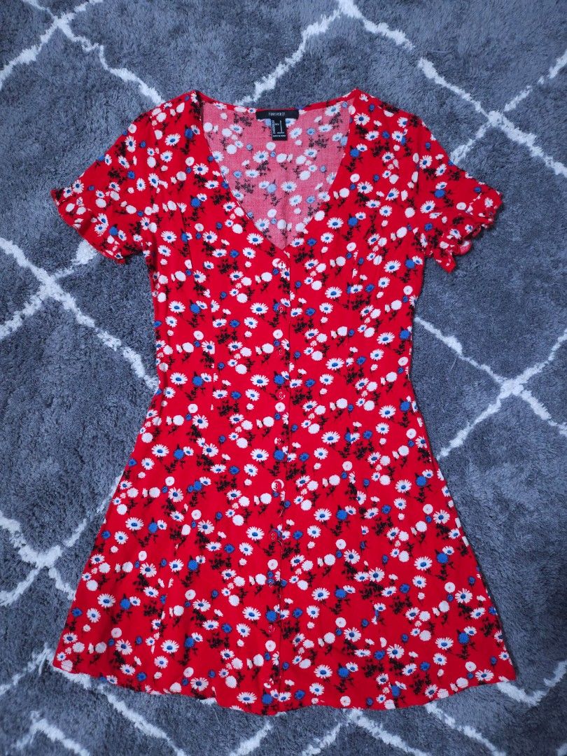 F21 Floral Dress (Category: Dresses) located in Quezon City. Submitted by j_ferrer (Listing ID 1259266053, Image 1). Description: Small. Used once. Good as new. Very comfy dress..
