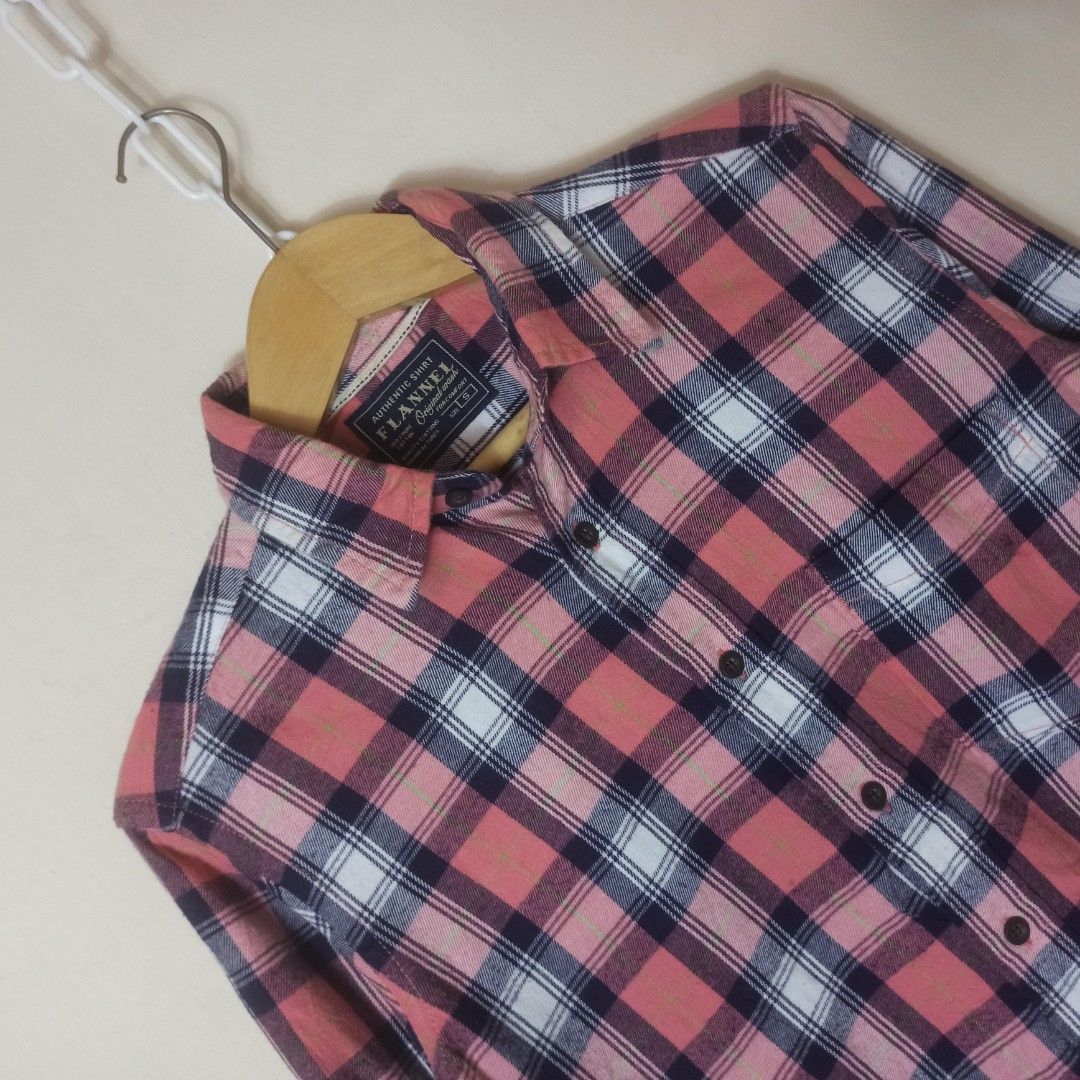 [Flannel Uniqlo] Kemeja Flanel Plaid Long Sleeve Shirt Peach Size M