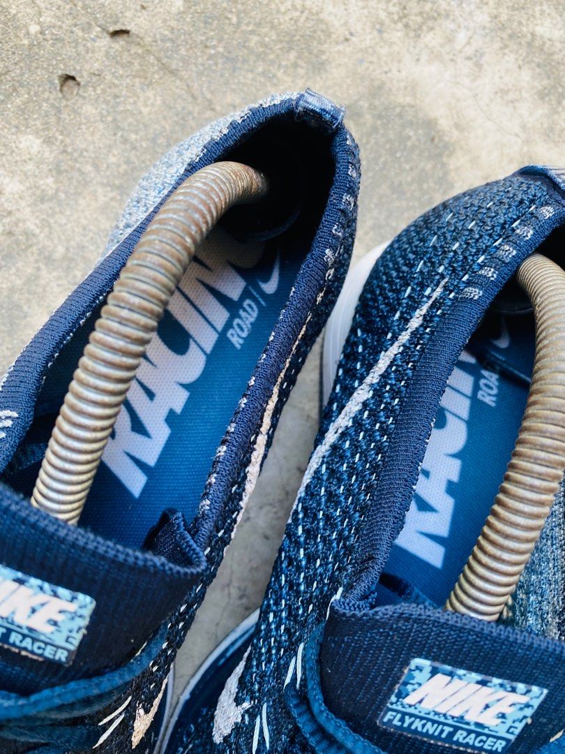 flyknit racer blue tint